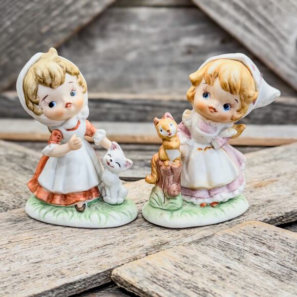 Pair of Vintage Homco Little Girl Figurines-Girl w/Cat and Girl w/ Squirrel, 3”H - Picture 6 of 7